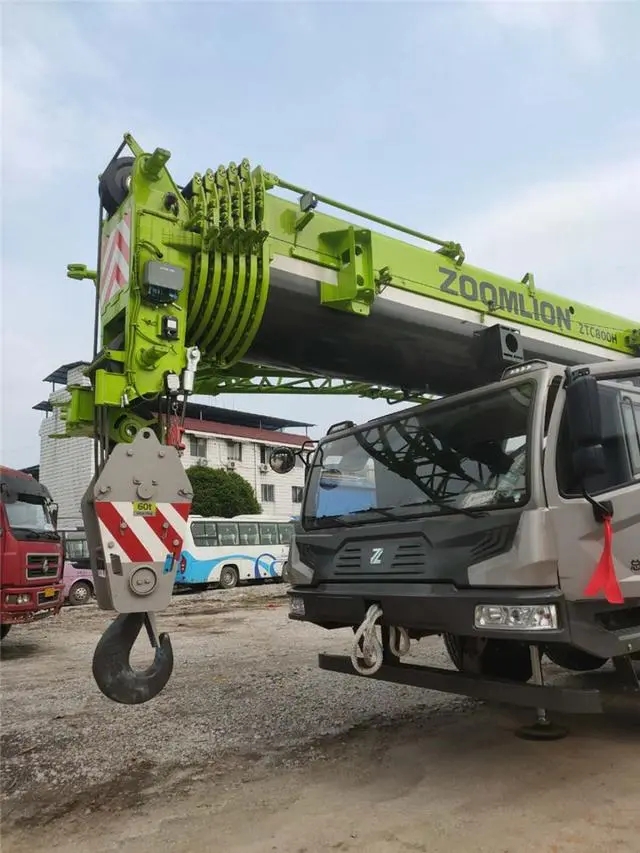 天津石油职业技术学院吊车出租