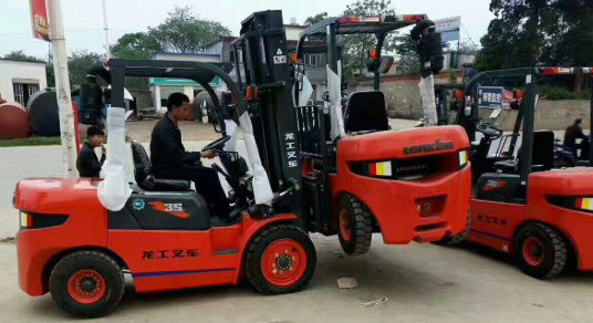 天津石油职业技术学院叉车出租